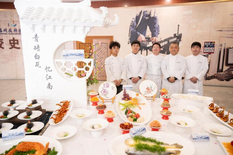 Where Wenzhou Trains Its Cooks