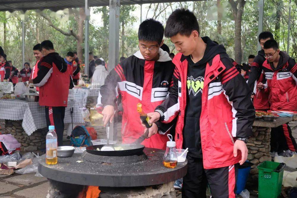 How Wenzhou��s Kids Learn the Taste of Their City