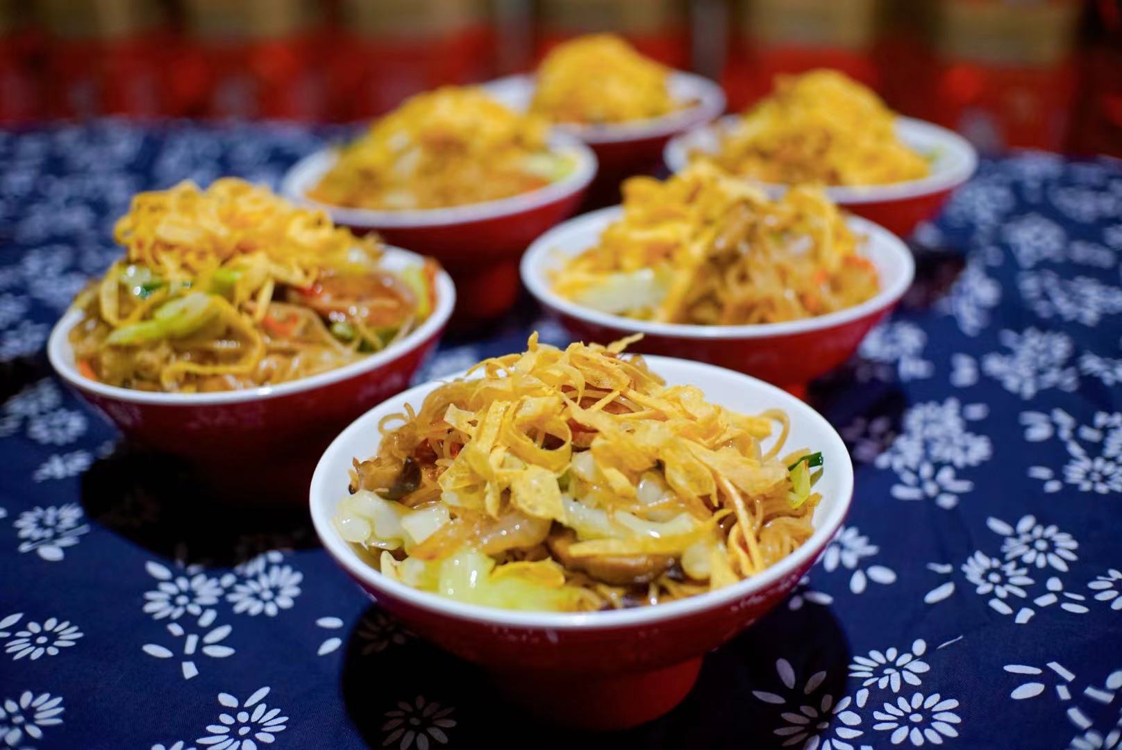 Wenzhou Snacks��Stir-Fried Rice Noodles (Chao Fen Gan)